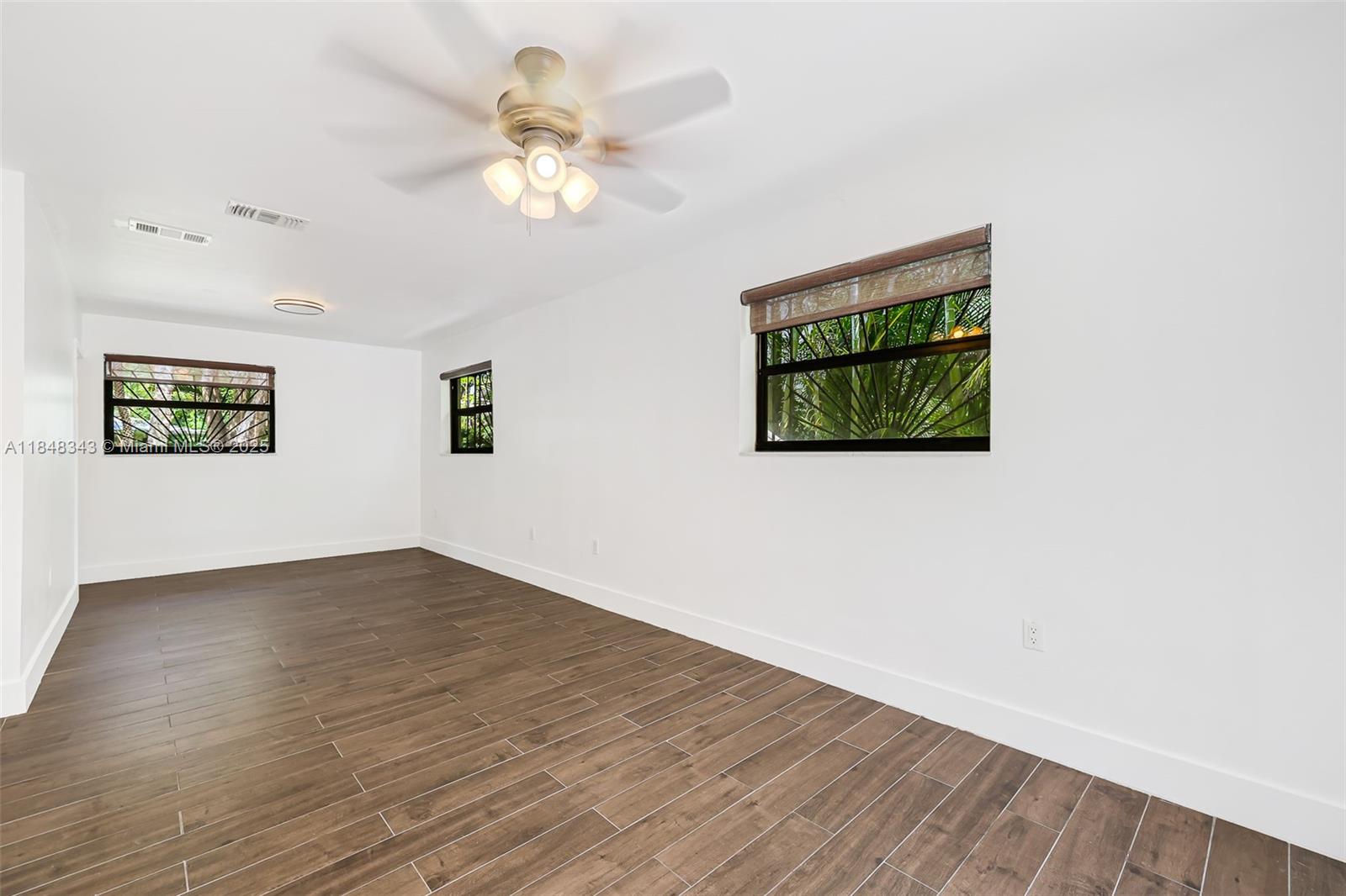 7620 SW 59th Ave