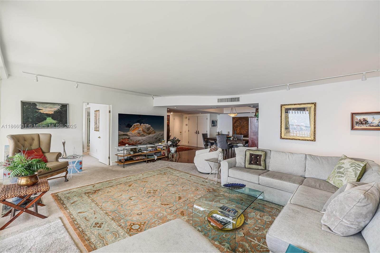 2 Grove Isle Dr # B1603