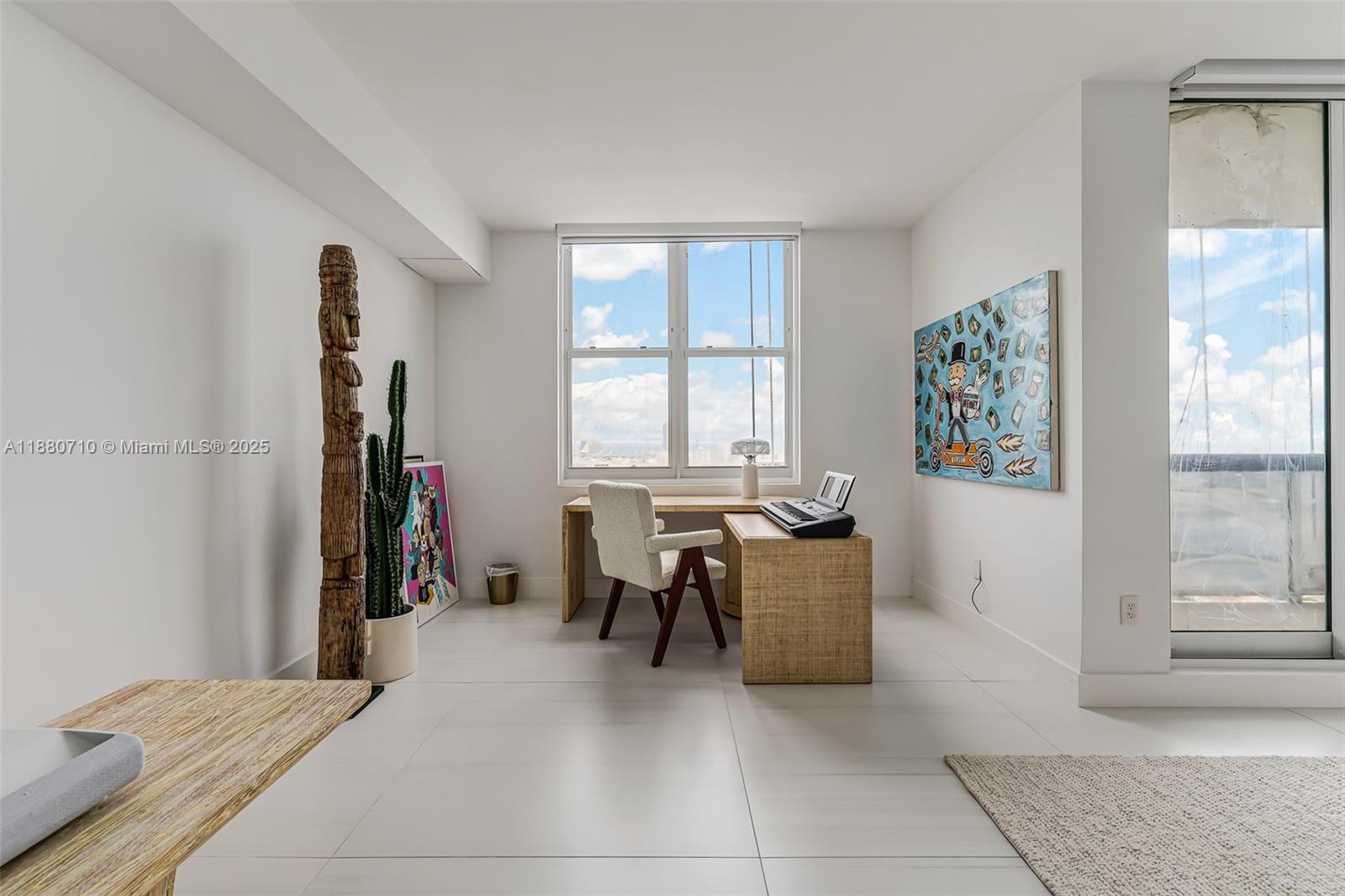 1900 Sunset Harbour Dr Unit: PH05