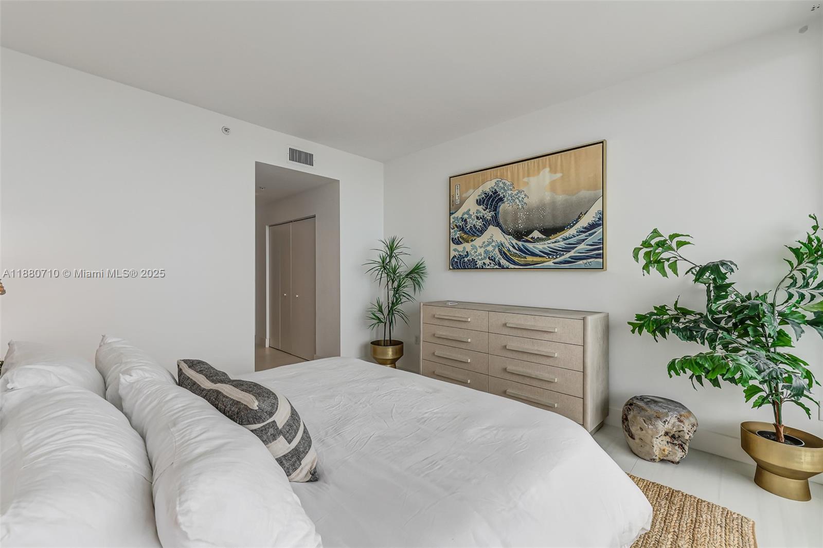1900 Sunset Harbour Dr Unit: PH05