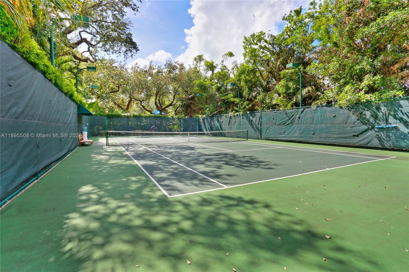 2627 S Bayshore Dr # 504
