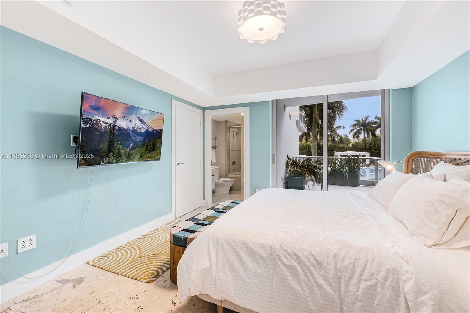 2627 S Bayshore Dr # 504