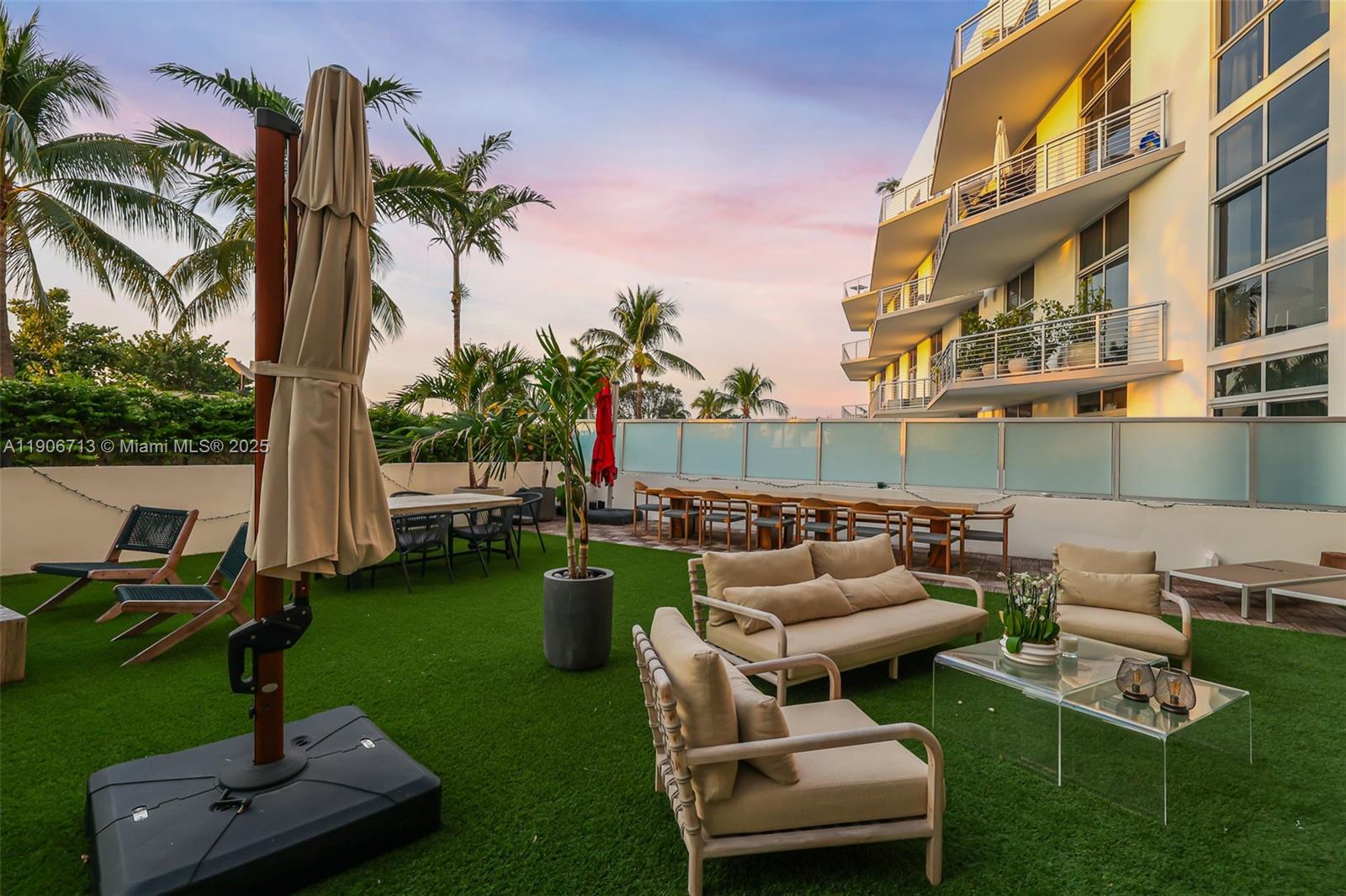 2001 Meridian Ave # 307