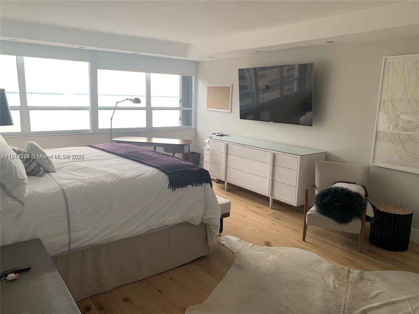 2 Grove Isle Dr # B1507