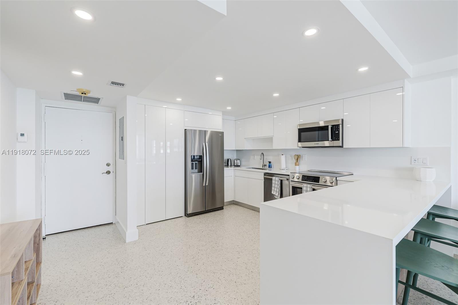 1865 Brickell Ave # A1911