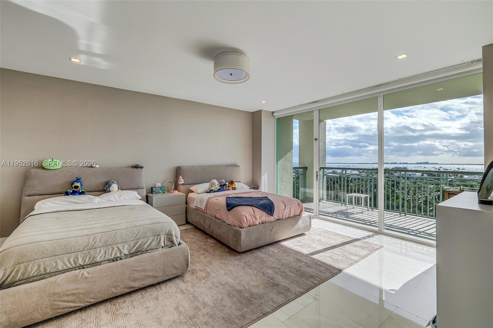 3400 SW 27th Ave # 802