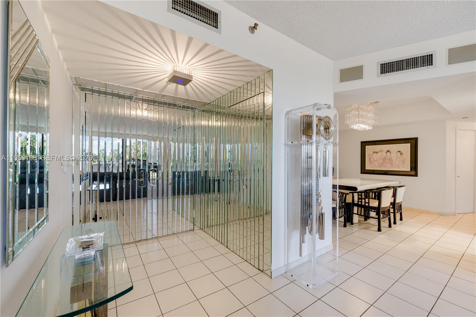 20281 E Country Club Dr # M6