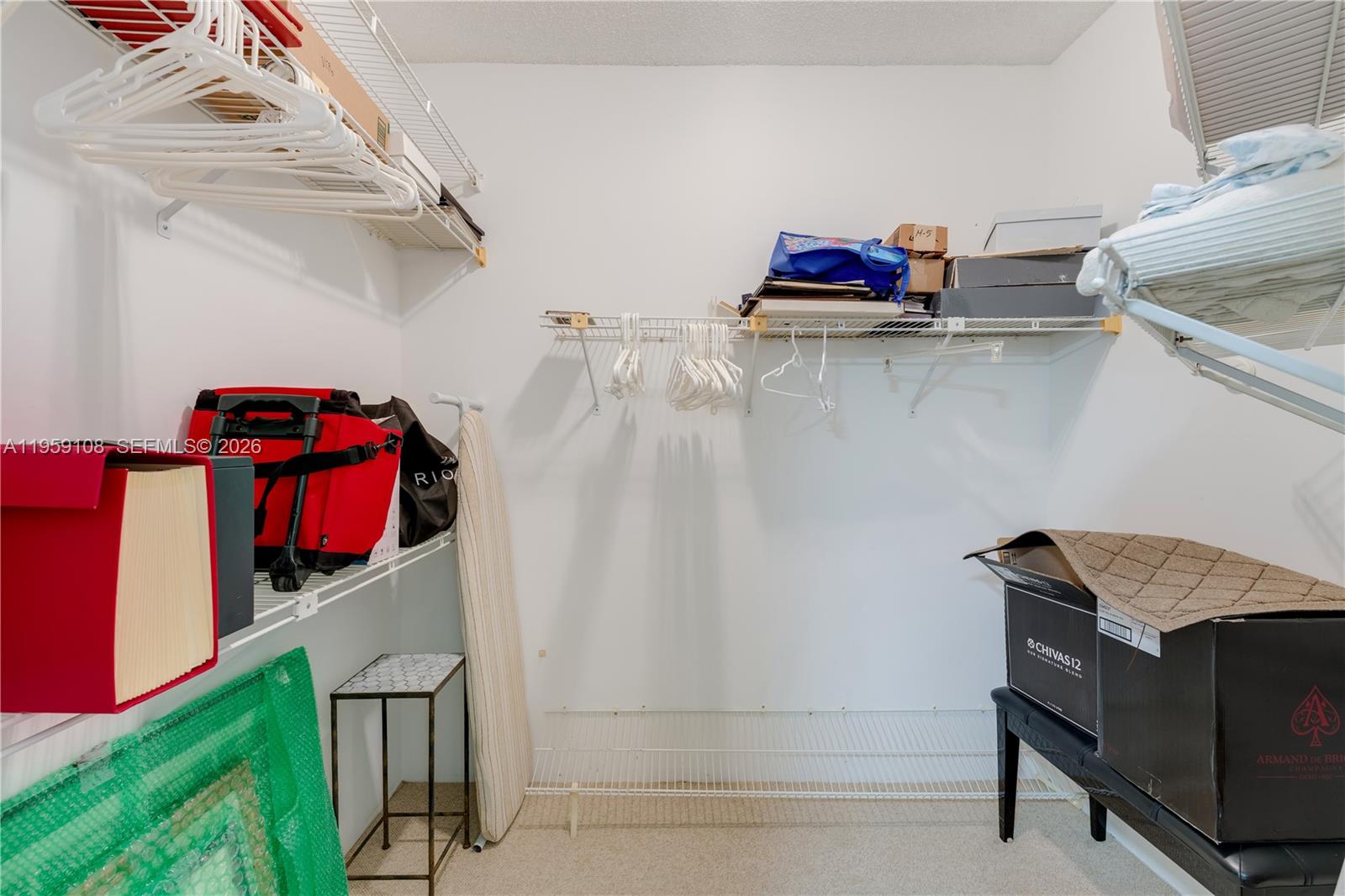 20281 E Country Club Dr # M6