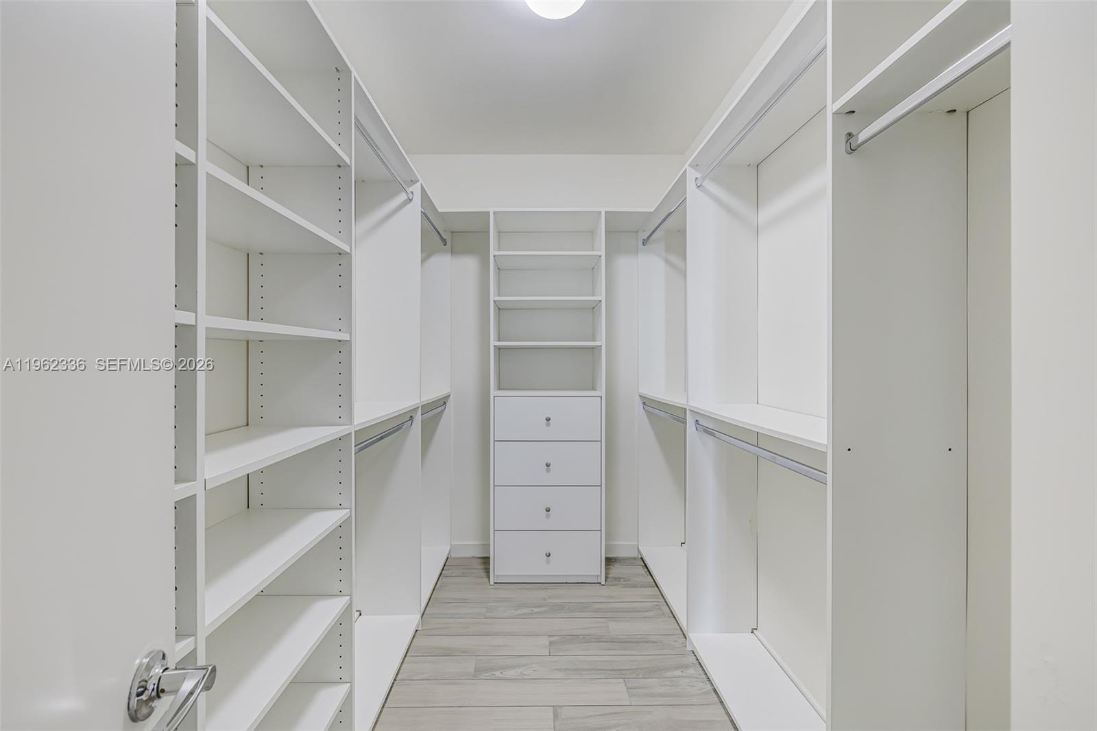 999 SW 1st Ave # 1916