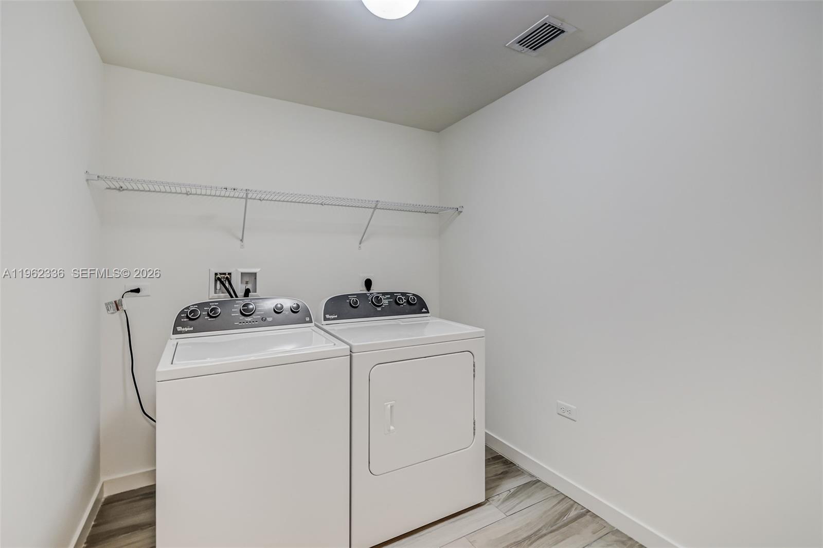 999 SW 1st Ave # 1916