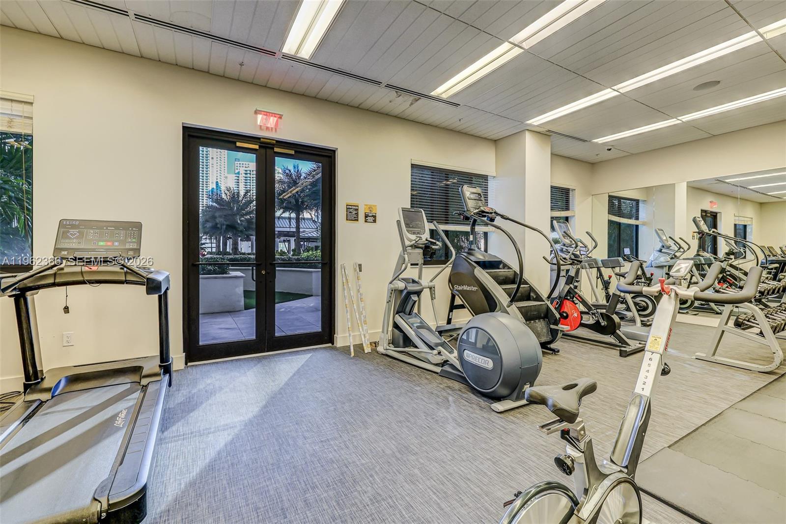 999 SW 1st Ave # 1916