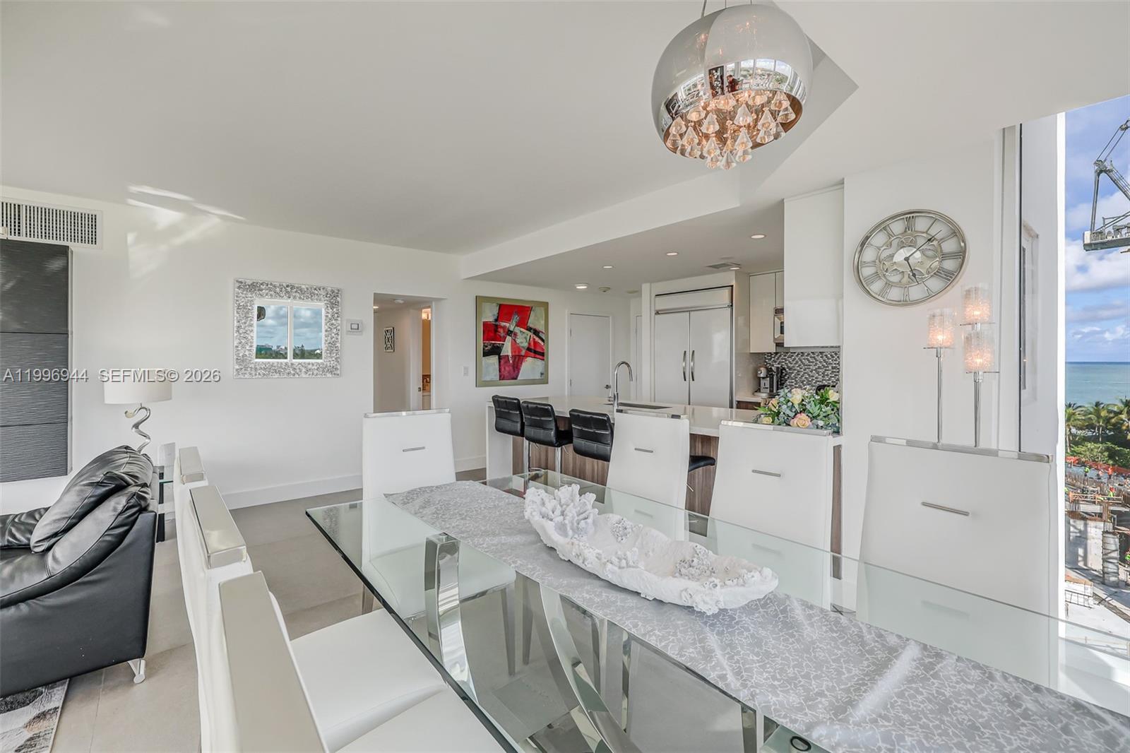 10275 Collins Ave # 722