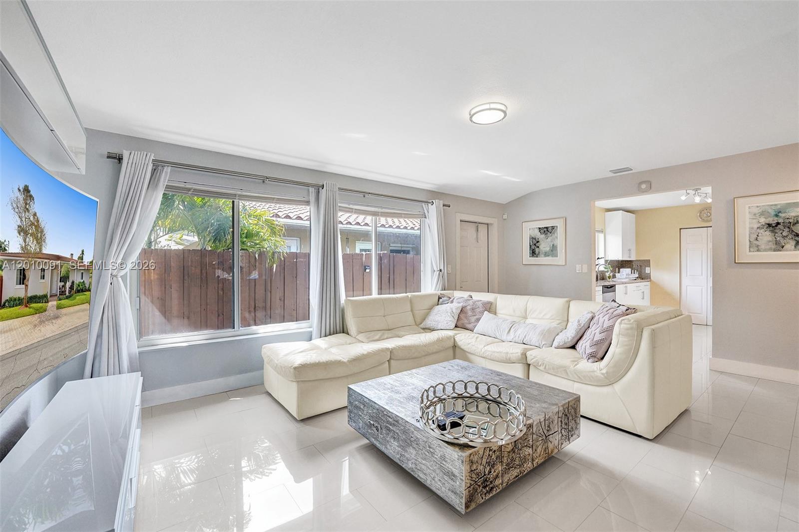 1146 NE 17th Ter # 1146