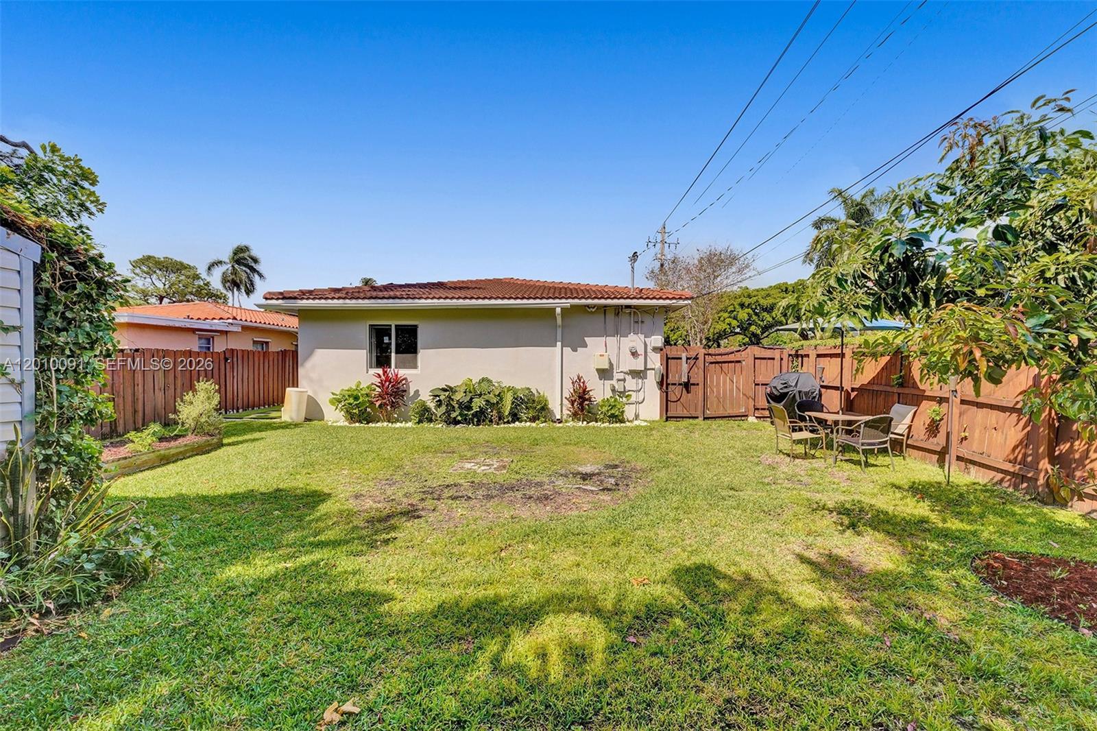 1146 NE 17th Ter # 1146