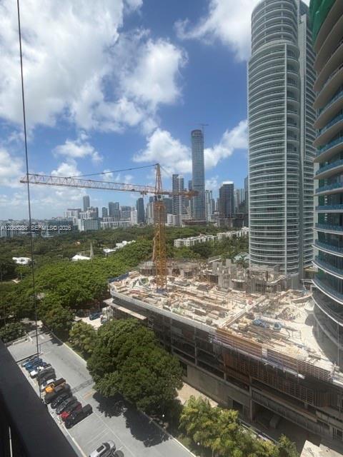 1865 Brickell Ave # A1802
