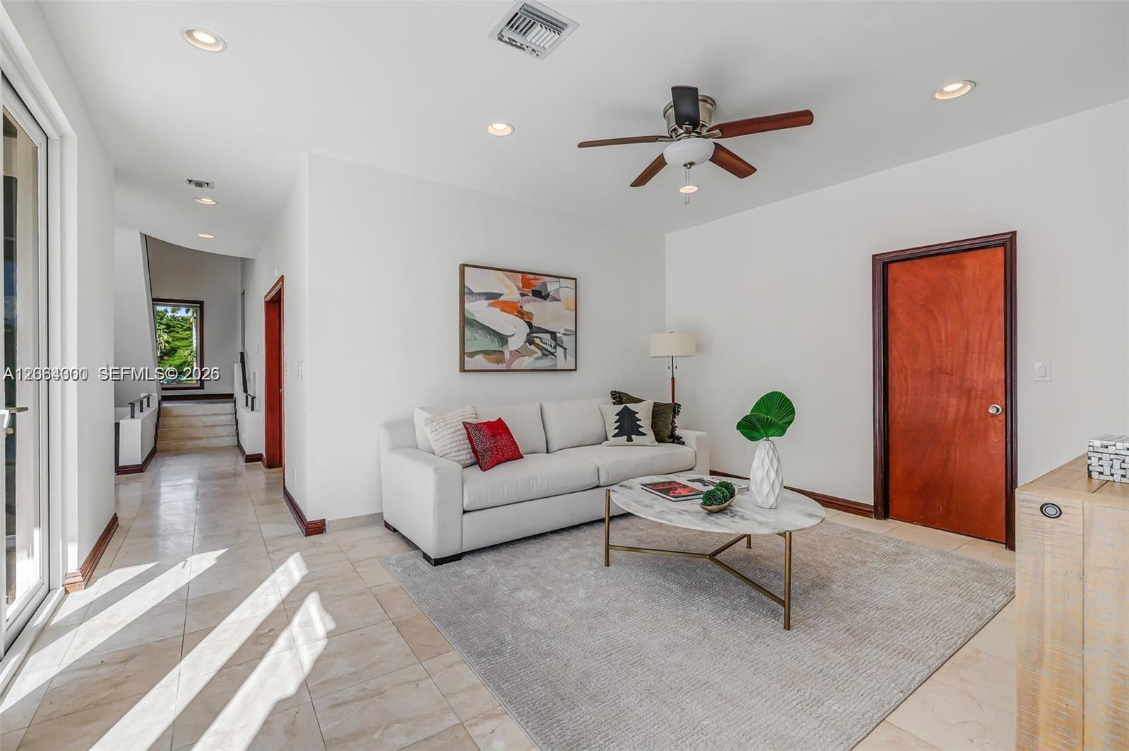 184 Paloma Drive