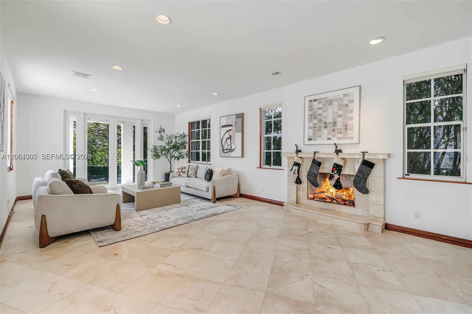 184 Paloma Drive