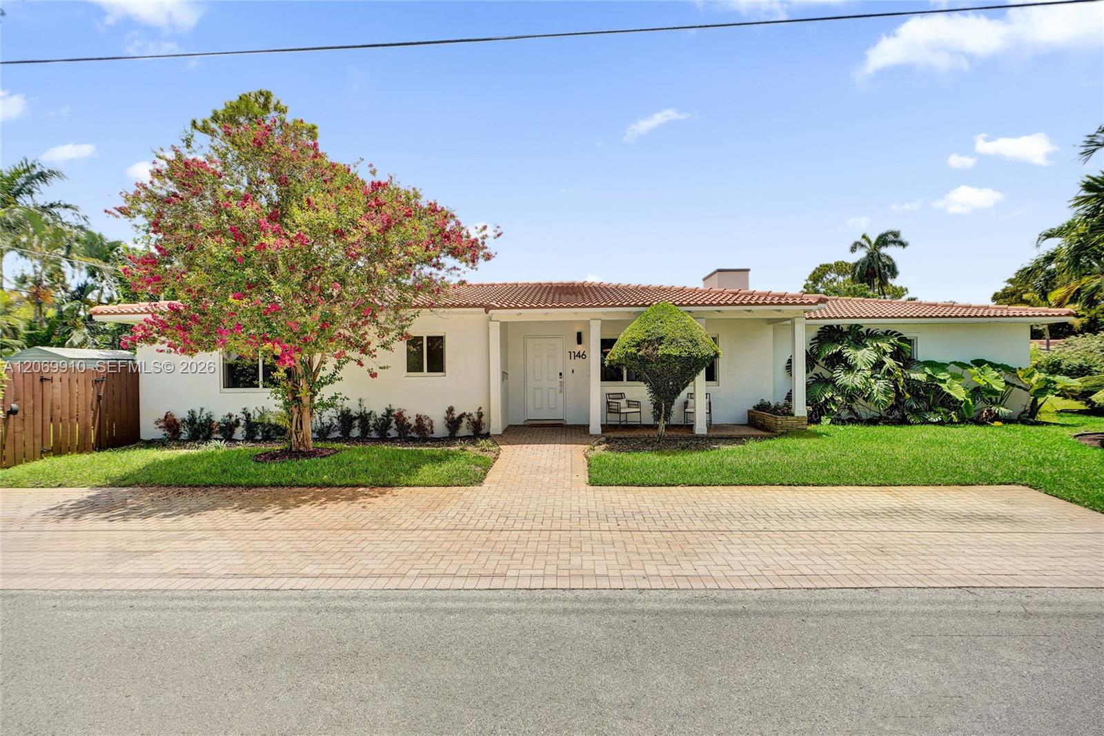1146 NE 17th Ter