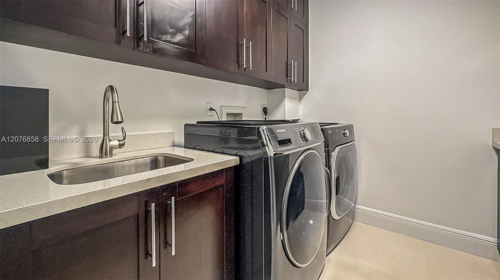 4775 SW 85th St