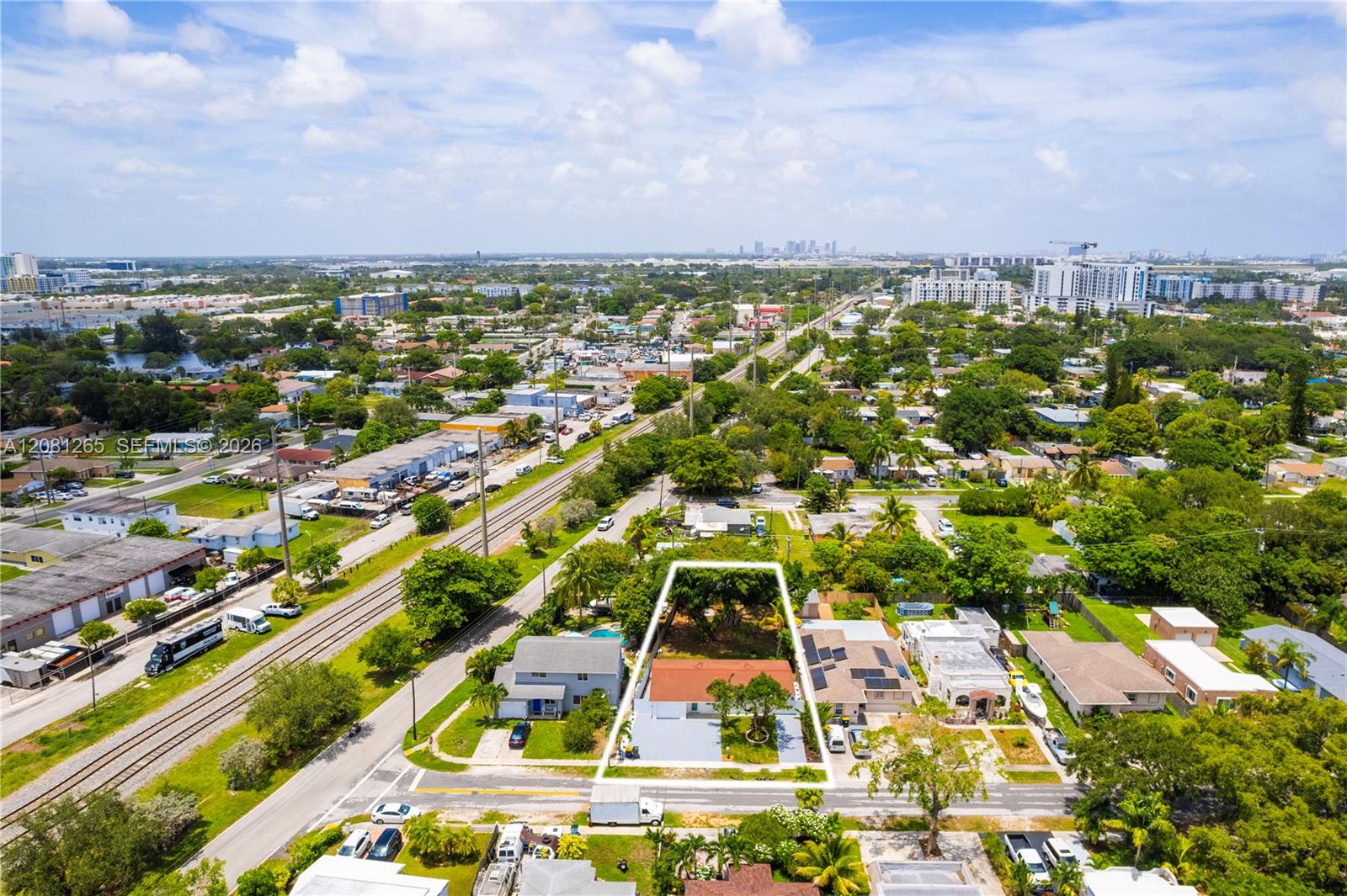 254 SW 4th St