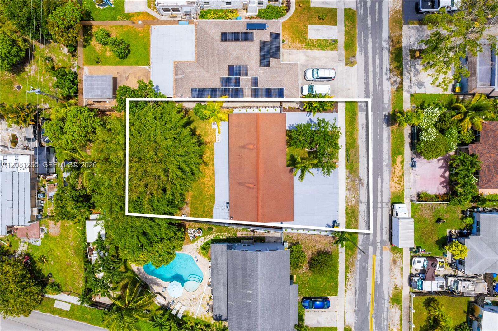 254 SW 4th St