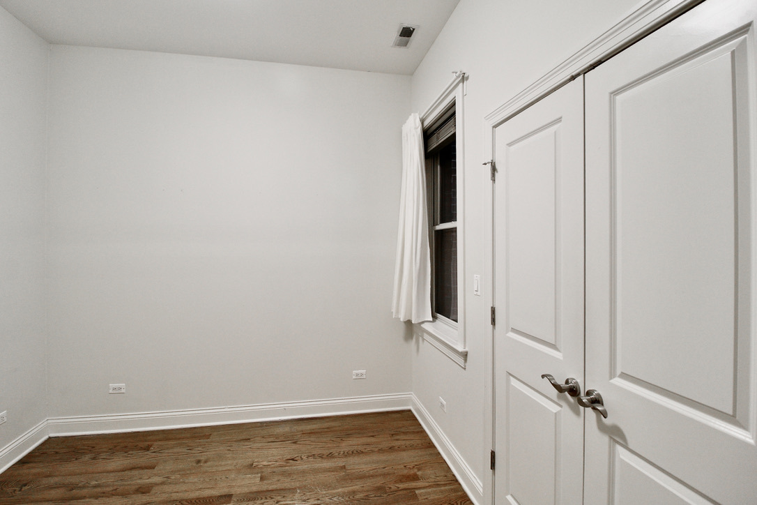 216 N Halsted Street Unit: 3