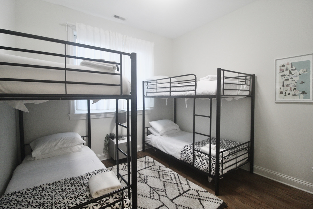 216 N Halsted Street Unit: 3