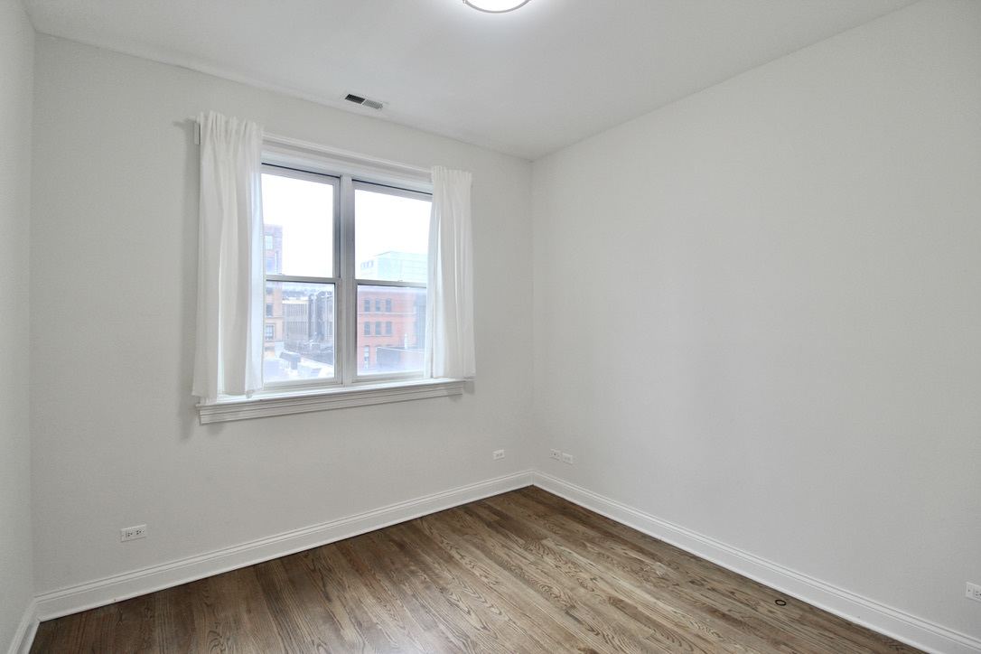 216 N Halsted Street Unit: 3