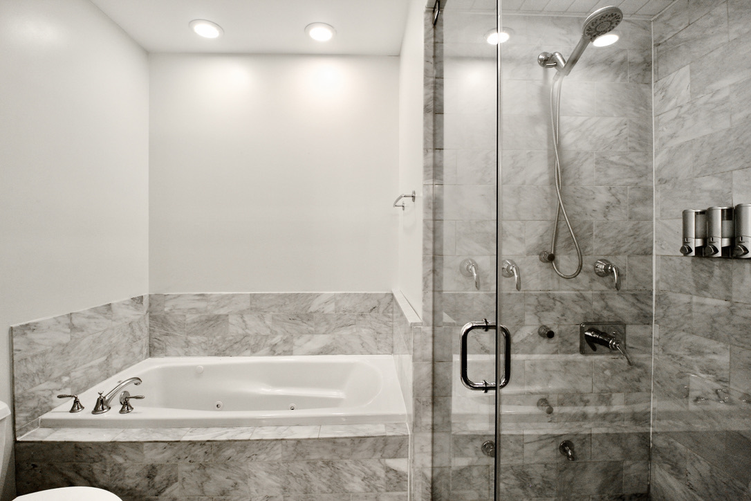 216 N Halsted Street Unit: 3