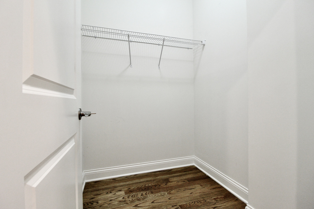 216 N Halsted Street Unit: 3