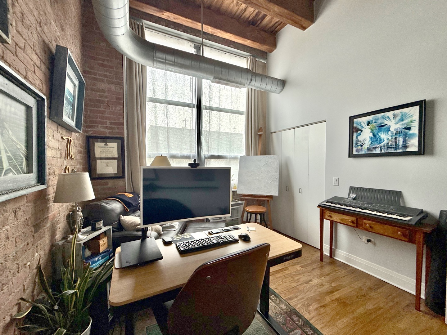 770 W Gladys Avenue Unit: 301