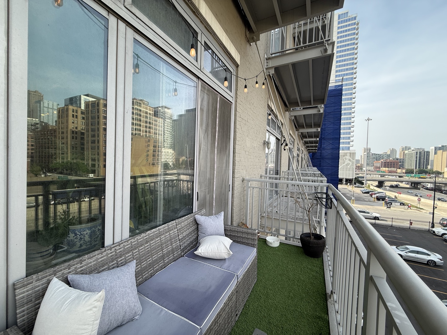 770 W Gladys Avenue Unit: 301