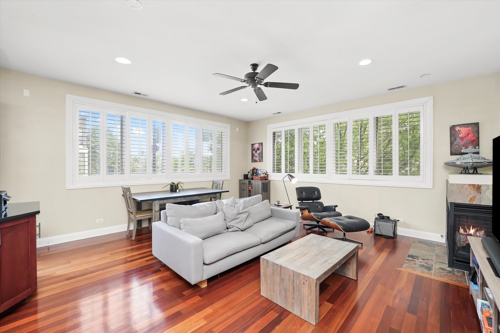 1952 N Honore Street Unit: 2