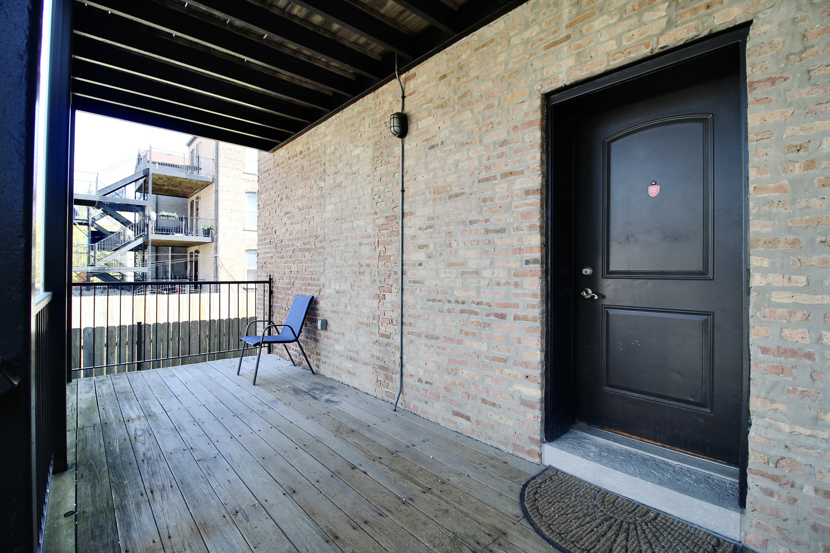 5528 S INDIANA Avenue Unit: 2