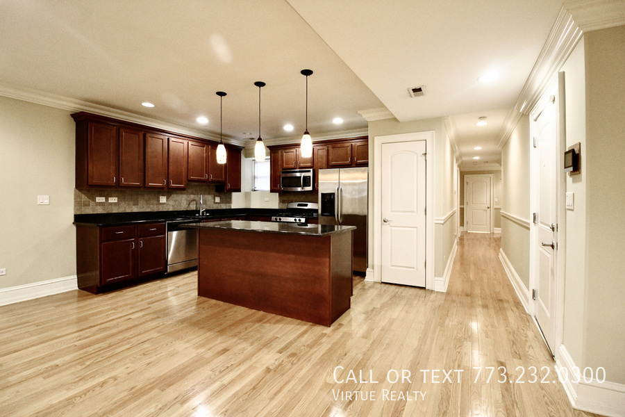 5528 S Indiana Avenue Unit: G