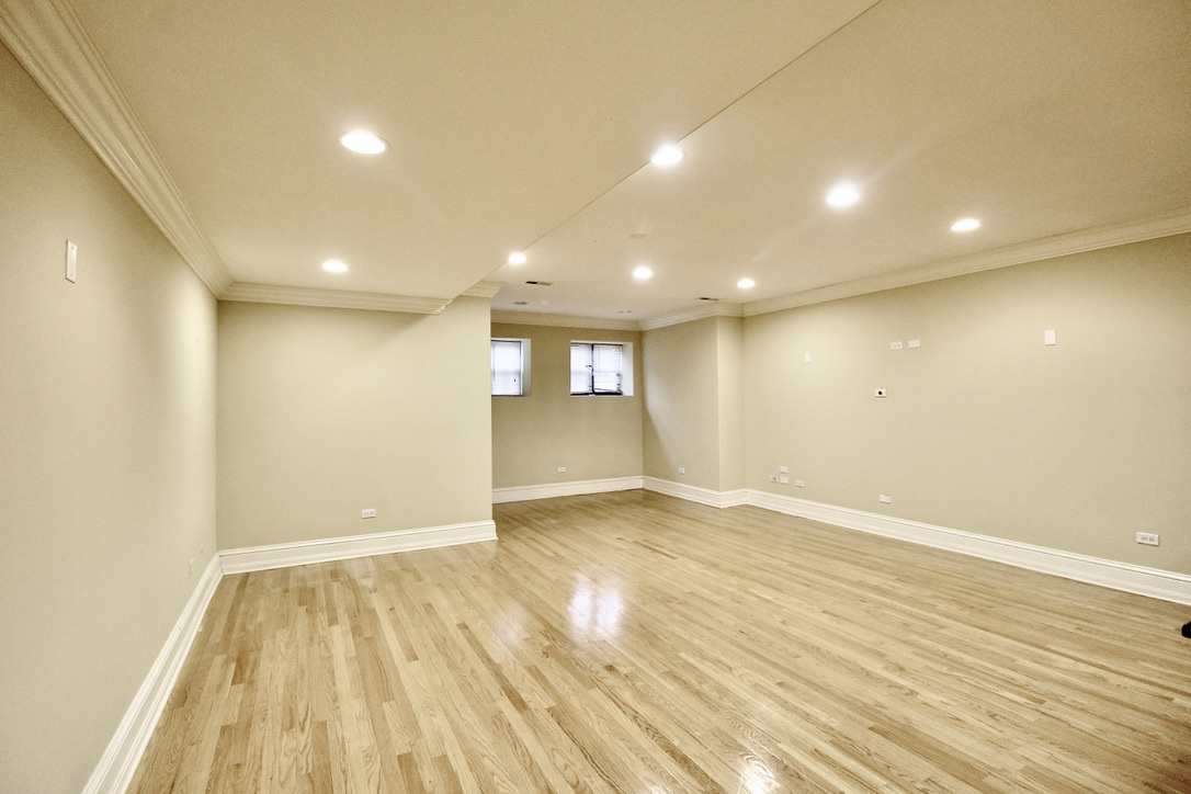 5528 S Indiana Avenue Unit: G