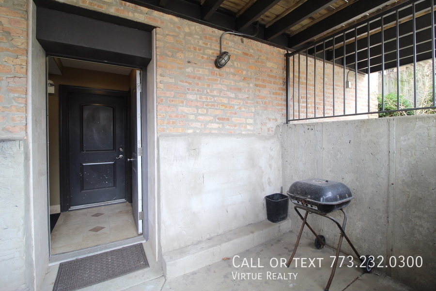 5528 S Indiana Avenue Unit: G