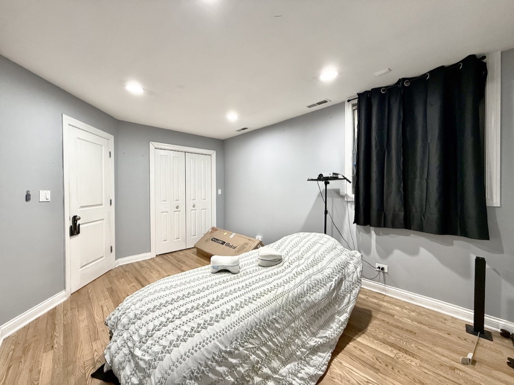 5791 N Ridge Avenue Unit: G