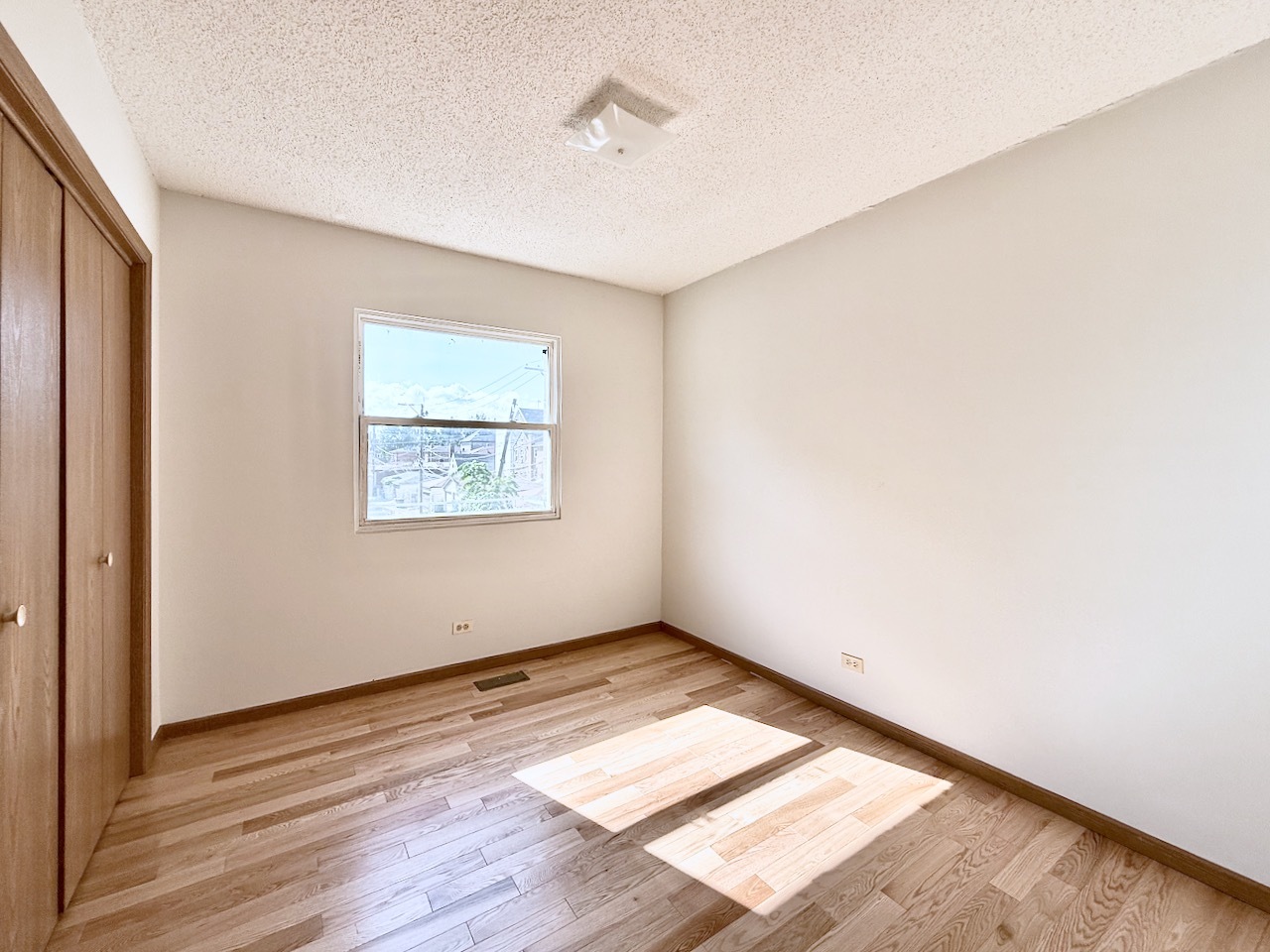 222 W 26th Street Unit: 205