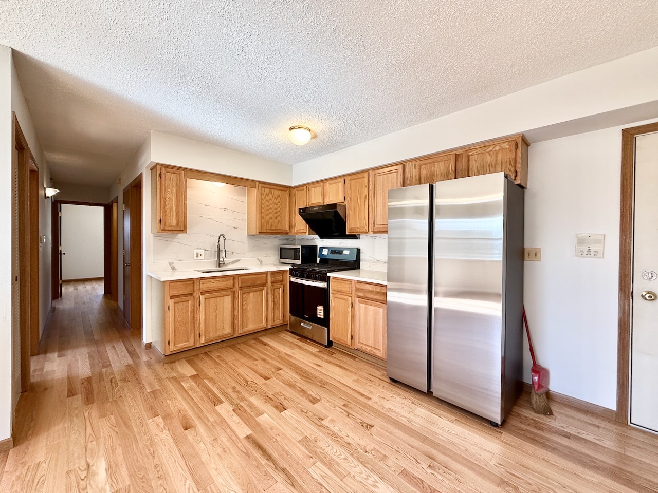 222 W 26th Street Unit: 205