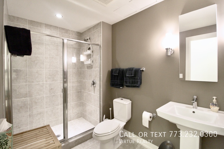 1570 Elmwood Avenue Unit: 706