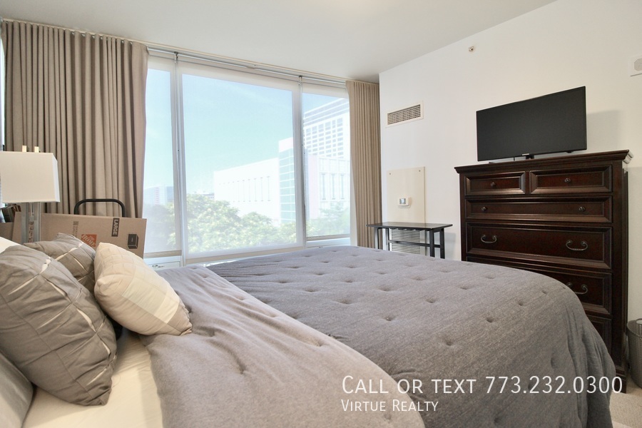 1570 Elmwood Avenue Unit: 706