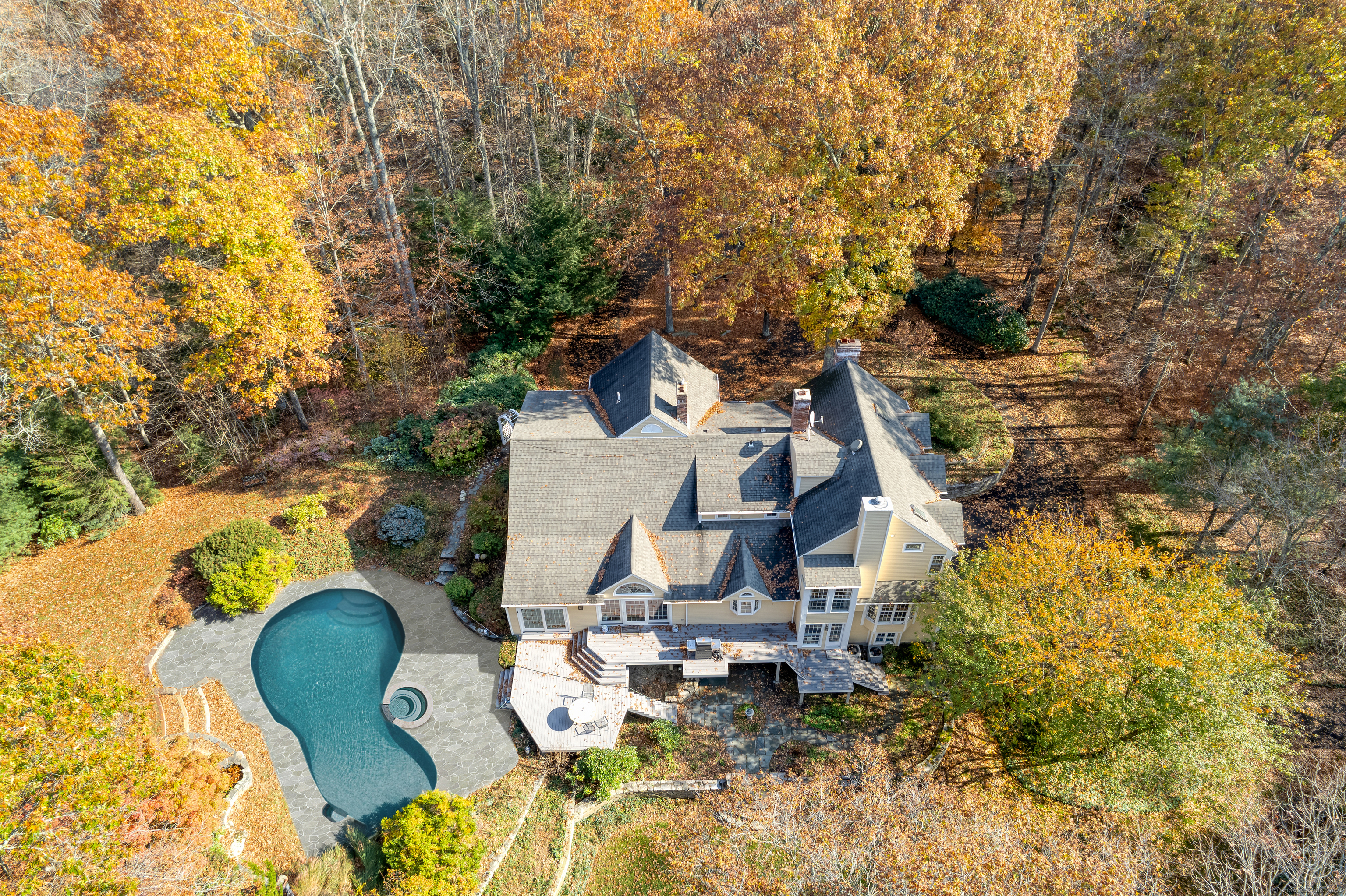 604 West Lake Avenue