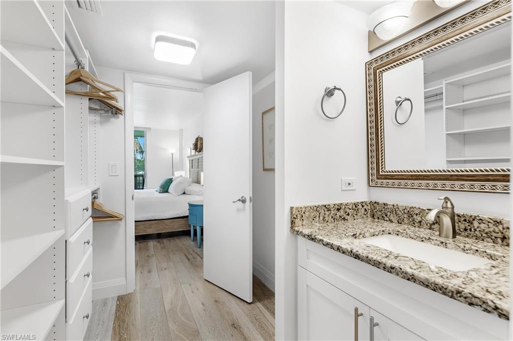 5 Bluebill AVE Unit: 208