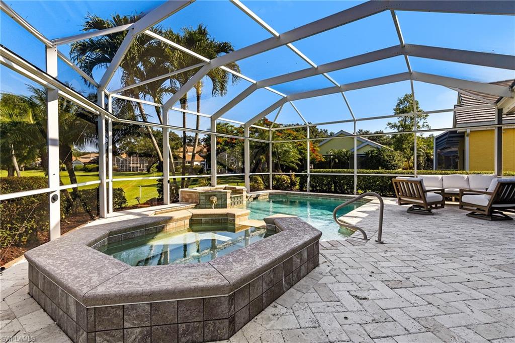 62 Fountain CIR