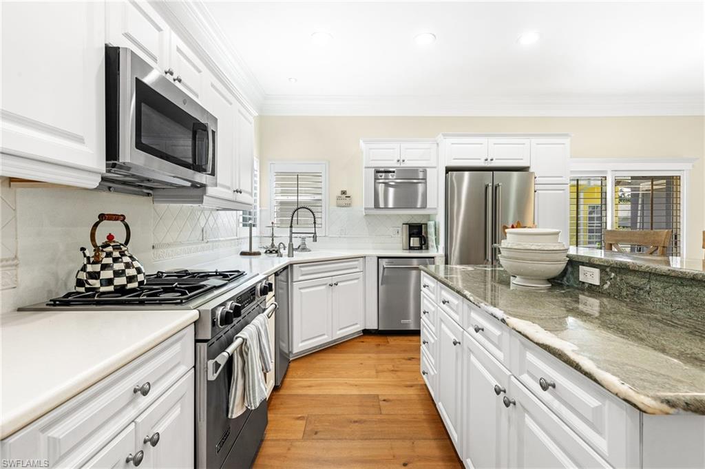62 Fountain CIR