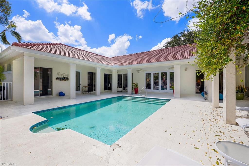 224 Monterey DR