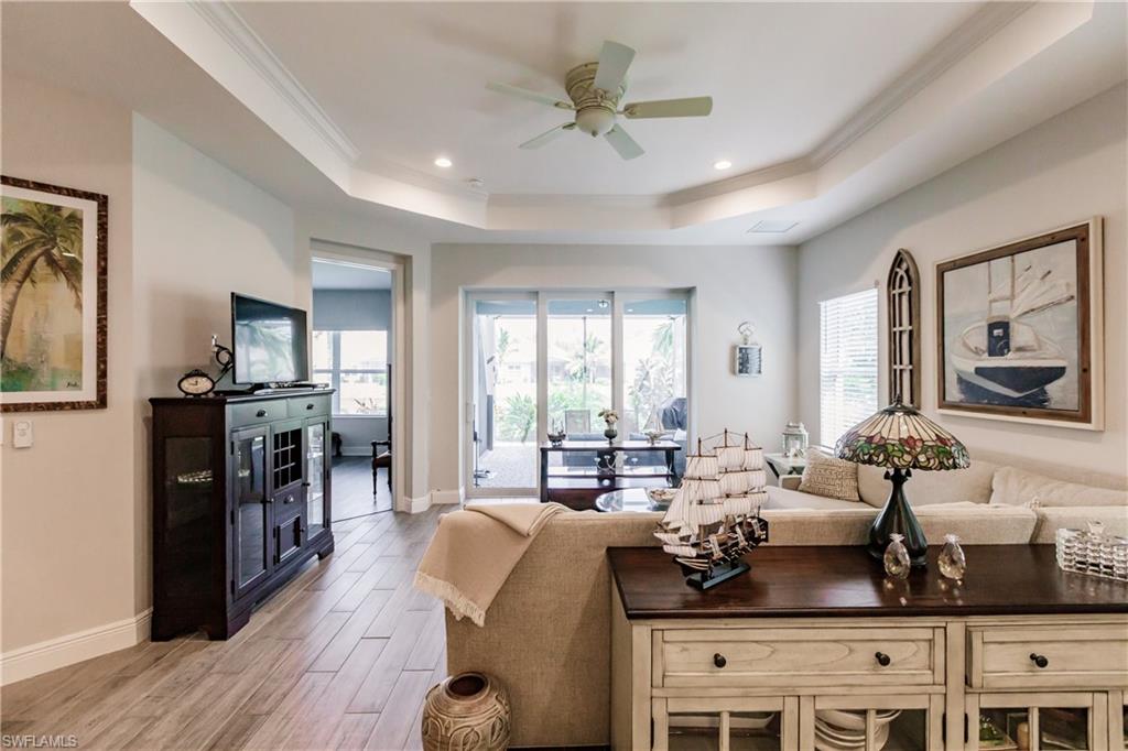 2258 Marquesa CIR