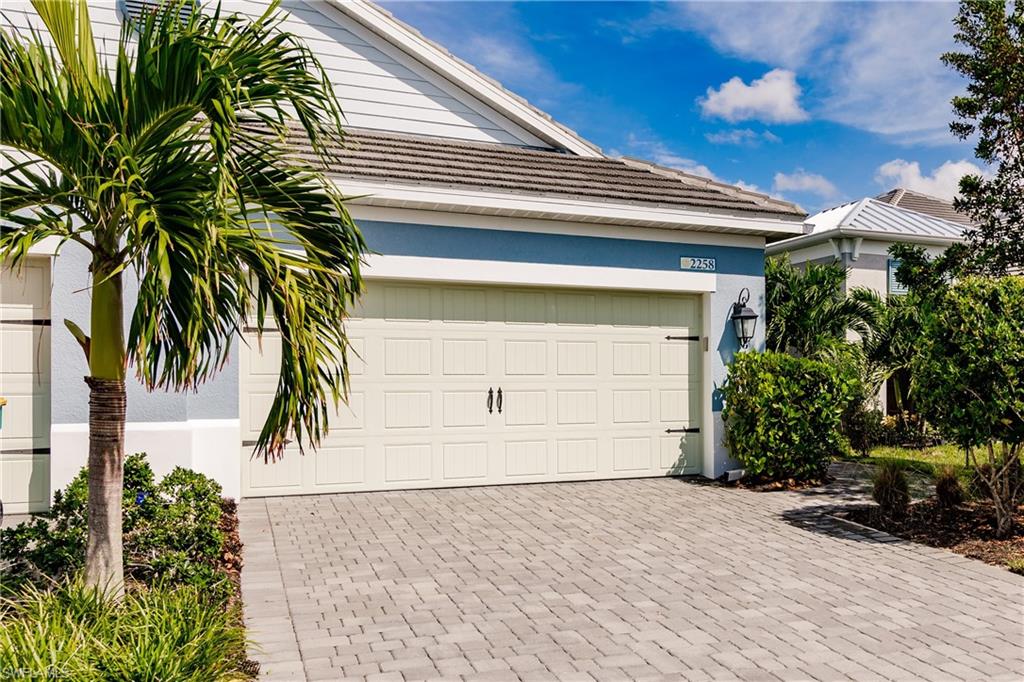 2258 Marquesa CIR