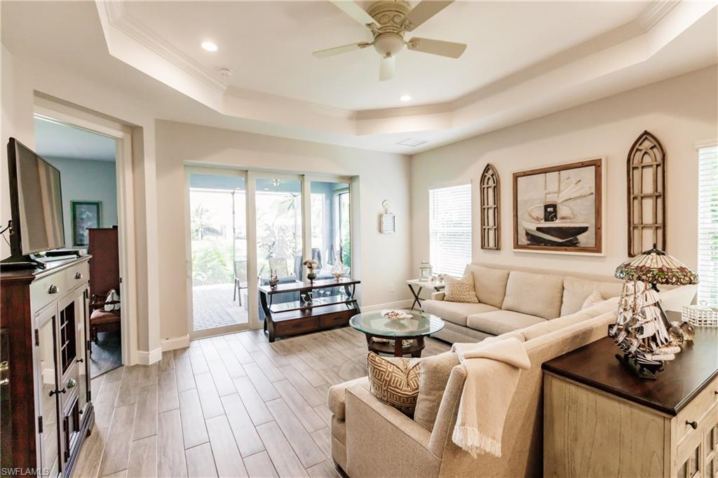 2258 Marquesa CIR
